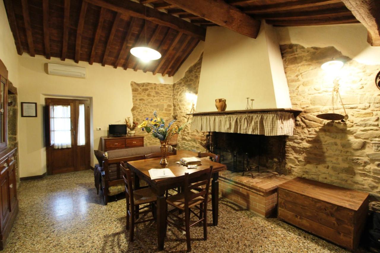 Agriturismo Le Calle 奇尼基亚诺 外观 照片